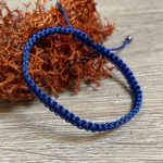 -egyedi kézműves termék kabbala védelmező szerencsehozó piros zsinór karkötő